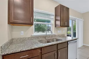 4718 Spatter Dock St, Tampa, FL 33610 - Photo 15