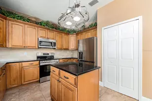 3256 Bentley Dr, Palm Harbor, FL 34684 - Photo 5