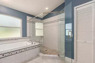 3256 Bentley Dr, Palm Harbor, FL 34684 - Photo 17