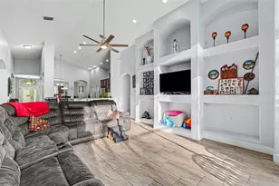 12515 Burgess Hill Dr, Riverview, FL 33579 - Photo 5