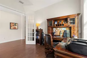 5134 Lakecastle Dr, Tampa, FL 33624 - Photo 41