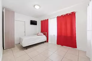 465 E 38th St, Hialeah, FL 33013 - Photo 19