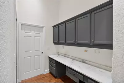 820 Sand Pine Drive NE, Saint Petersburg, FL 33703 - Photo 21