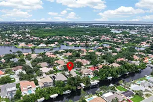 820 Sand Pine Dr NE, Saint Petersburg, FL 33703 - Photo 49