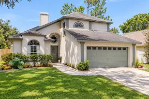 4017 Quail Briar Dr, Valrico, FL 33596 - Photo 1
