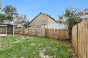 4017 Quail Briar Dr, Valrico, FL 33596 - Photo 41