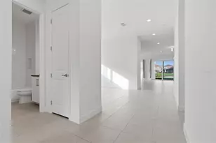 32801 Tree of Life Ave, Wesley Chapel, FL 33543 - Photo 13