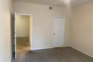 18001 Richmond Pl Dr, Tampa, FL 33647 - Photo 45