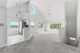 9714 Lake Chase Island Way, Tampa, FL 33626 - Photo 7