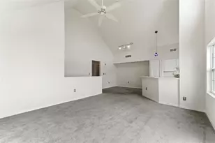 9714 Lake Chase Island Way, Tampa, FL 33626 - Photo 11
