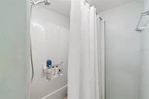 4437 W Bay Ave, Tampa, FL 33616 - Photo 17