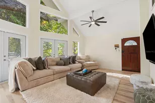 2607 W Wyoming Ave, Tampa, FL 33611 - Photo 7