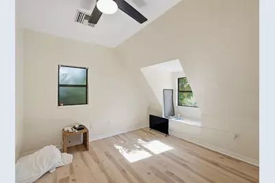 2607 W Wyoming Avenue, Tampa, FL 33611 - Photo 29