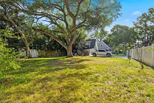 2607 W Wyoming Ave, Tampa, FL 33611 - Photo 37