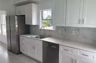 4519 5th Ave S, Saint Petersburg, FL 33711 - Photo 11