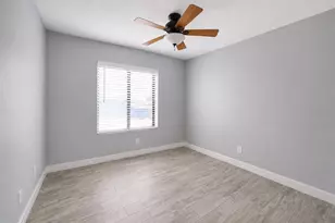 6530 Bimini Ct, Apollo Beach, FL 33572 - Photo 15
