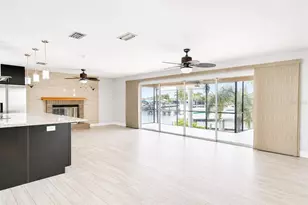 6530 Bimini Ct, Apollo Beach, FL 33572 - Photo 7