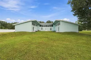 4527 Redcoat Dr, Wesley Chapel, FL 33543 - Photo 21