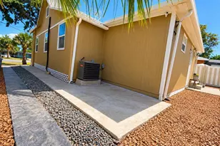 802 Jurgens St, Clearwater, FL 33755 - Photo 13