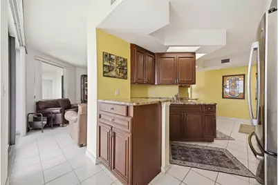 670 Island Way #807, Clearwater Beach, FL 33767 - Photo 13
