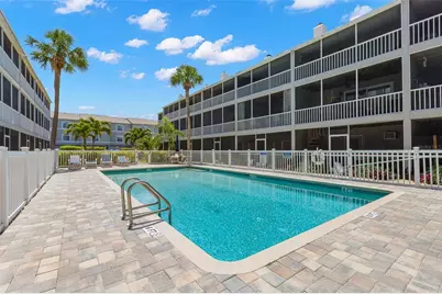 737 Pinellas Bayway S #308, Saint Petersburg, FL 33715 - Photo 3