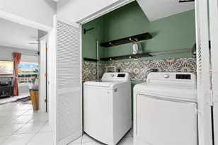 737 Pinellas Bayway S, Saint Petersburg, FL 33715 - Photo 25