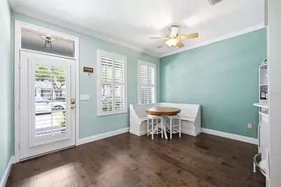10016 Bentley Way, Tampa, FL 33626 - Photo 5