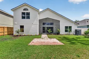 7705 Nottinghill Sky Dr, Apollo Beach, FL 33572 - Photo 53