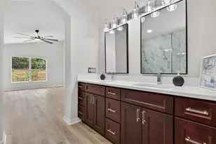 7705 Nottinghill Sky Dr, Apollo Beach, FL 33572 - Photo 37