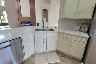 7705 Nottinghill Sky Dr, Apollo Beach, FL 33572 - Photo 23