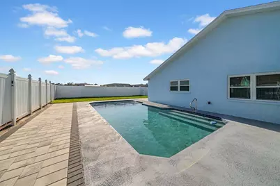 2020 58th Avenue S, Saint Petersburg, FL 33712 - Photo 3