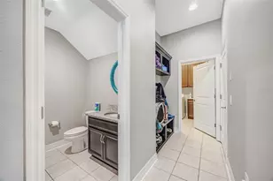 31973 Mardelle Pl, Wesley Chapel, FL 33543 - Photo 33