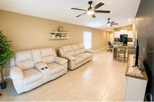 15446 Broad Brush Dr, Ruskin, FL 33573 - Photo 7