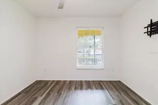 10019 Courtney Palms Blvd, Tampa, FL 33619 - Photo 33