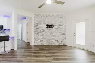 10019 Courtney Palms Boulevard #101, Tampa, FL 33619 - Photo 13