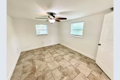 4233 Belle Isle Court, New Port Richey, FL 34653 - Photo 9