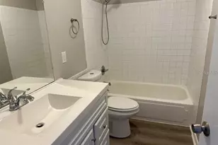 5855 16th St S, Saint Petersburg, FL 33705 - Photo 5