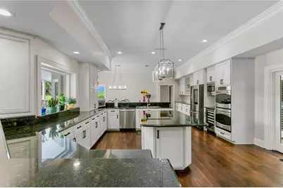 16601 Avila Boulevard, Tampa, FL 33613 - Photo 13