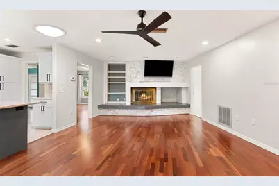 4308 Middle Lake Drive, Tampa, FL 33624 - Photo 17