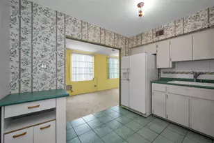 2072 Australia Way W, Clearwater, FL 33763 - Photo 19