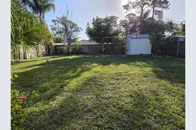 3919 Harrisburg Street NE, Saint Petersburg, FL 33703 - Photo 3