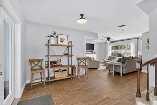 115 W Brentridge Dr, Brandon, FL 33511 - Photo 13