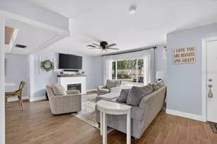 115 W Brentridge Dr, Brandon, FL 33511 - Photo 15