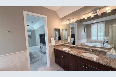 218 Sand Key Estates Drive, Clearwater Beach, FL 33767 - Photo 27
