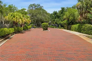 2889 Bayshore Trails Dr, Tampa, FL 33611 - Photo 91