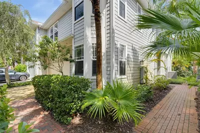 2889 Bayshore Trails Drive, Tampa, FL 33611 - Photo 73