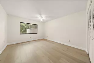3408 Cullendale Dr, Tampa, FL 33618 - Photo 17