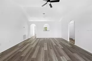 5328 Elwood Rd, Spring Hill, FL 34608 - Photo 7