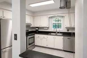1706 Belleair Forest Dr, Belleair, FL 33756 - Photo 11