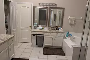 2024 Samantha Ln, Valrico, FL 33594 - Photo 7